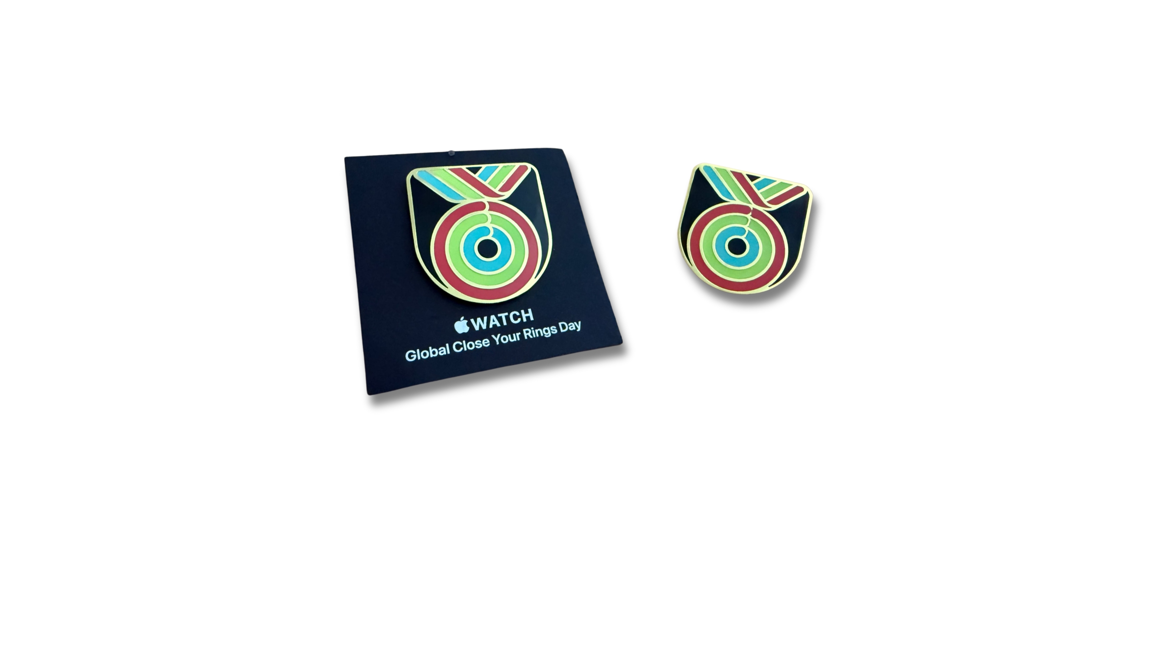 Apple_Ring_Day_Pin